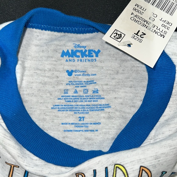 Disney Mickey and friends T-shirt size  2 - Picture 2 of 3